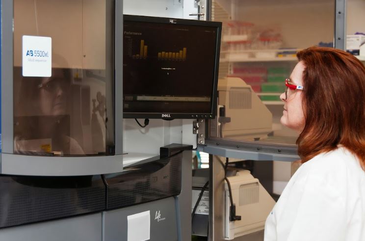 Rockwell / Superficial Rockwell Hardness Measurement ASTM E 18 / ISO 6508 / ASTM D 785 / ISO 2039