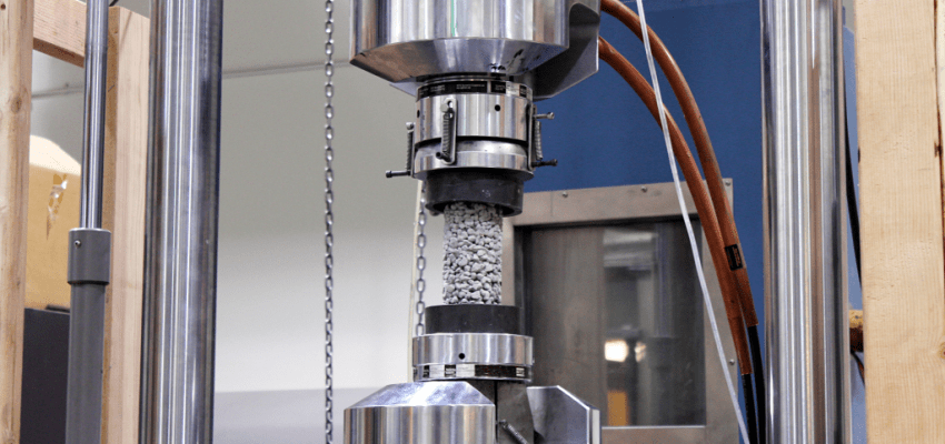 ASTM D695 Compression Testing Rigid Plastics| Infinita Lab