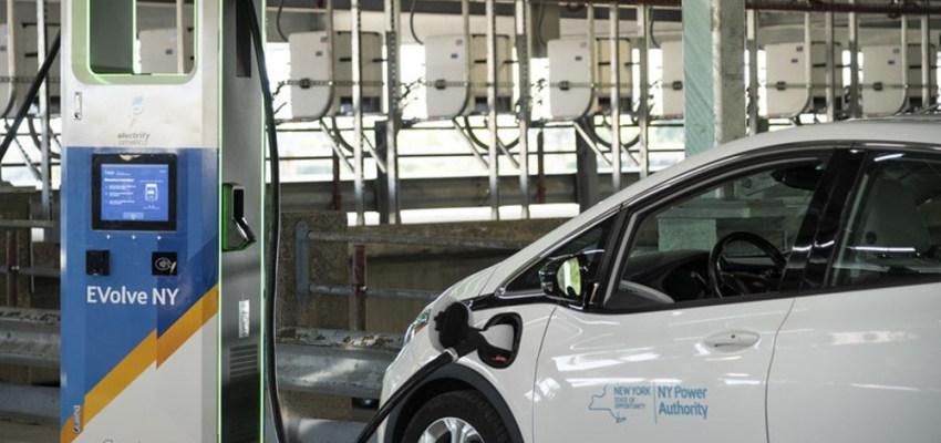 Driving a Green Future: Semiconductors in EVs